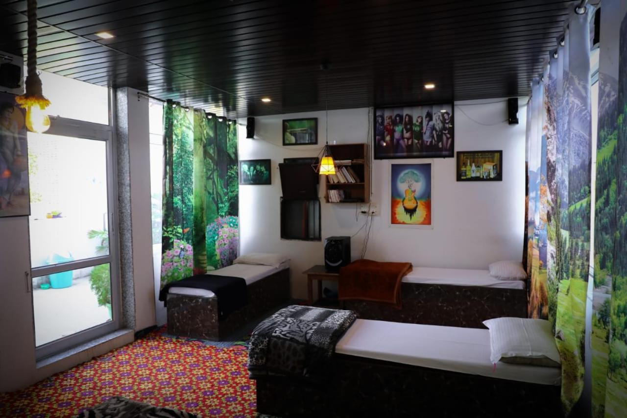 פושקאר Hotel Zoola Palace מראה חיצוני תמונה